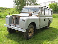 Land Rover Series IIA 109" Station Wagon 1968a.
